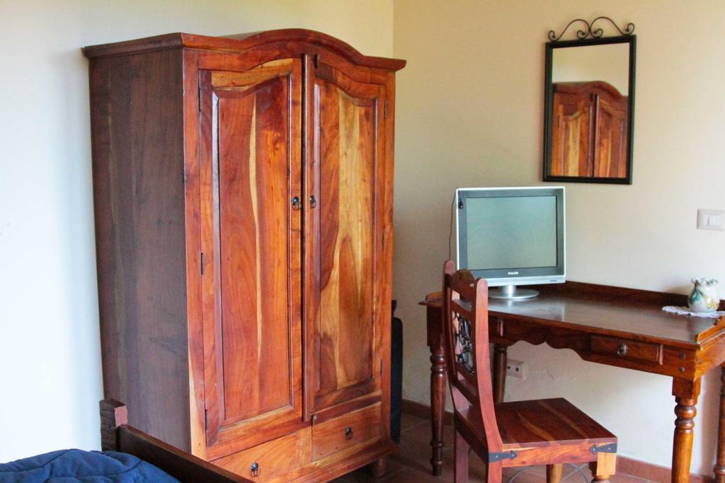 L'Orto Dei Semplici Guest House Маскали Екстериор снимка