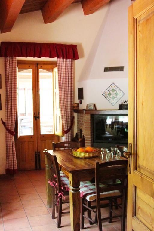 L'Orto Dei Semplici Guest House Маскали Екстериор снимка