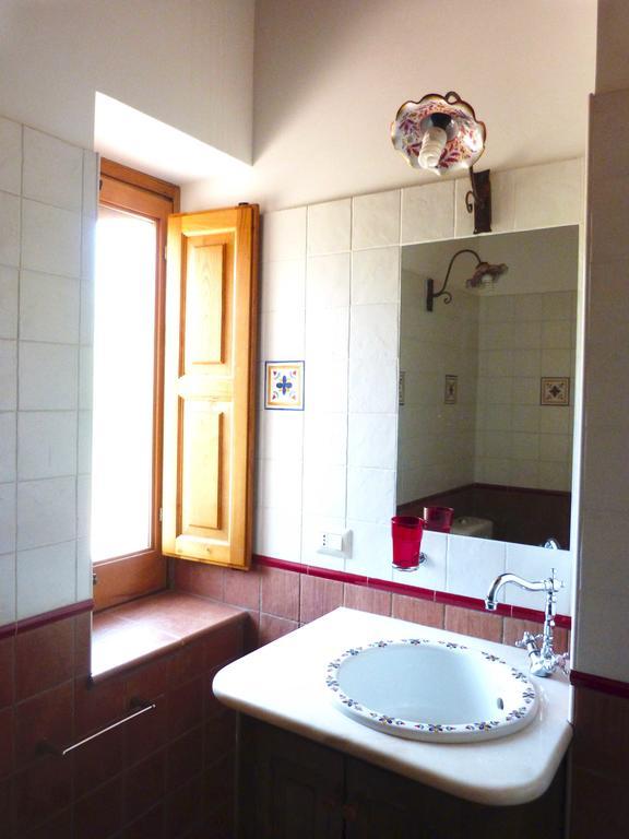 L'Orto Dei Semplici Guest House Маскали Екстериор снимка